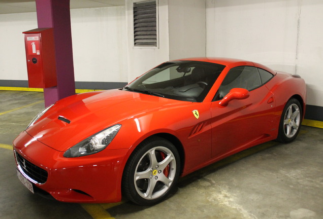 Ferrari California