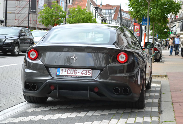 Ferrari FF