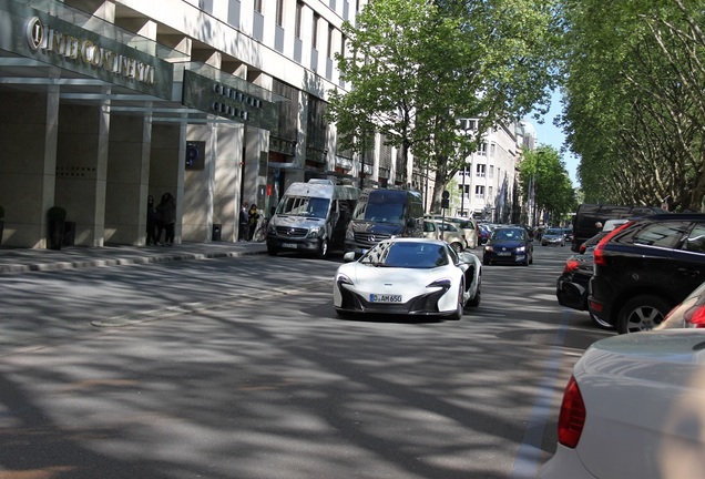 McLaren 650S