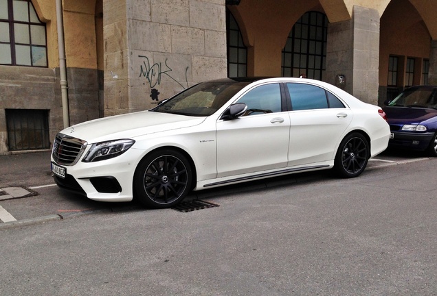 Mercedes-Benz S 63 AMG V222