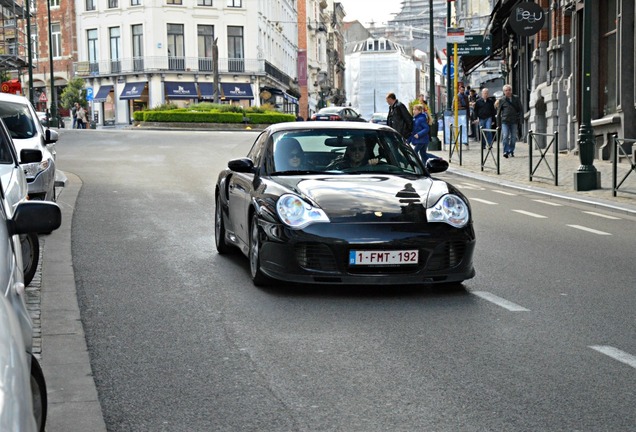 Porsche 996 Turbo