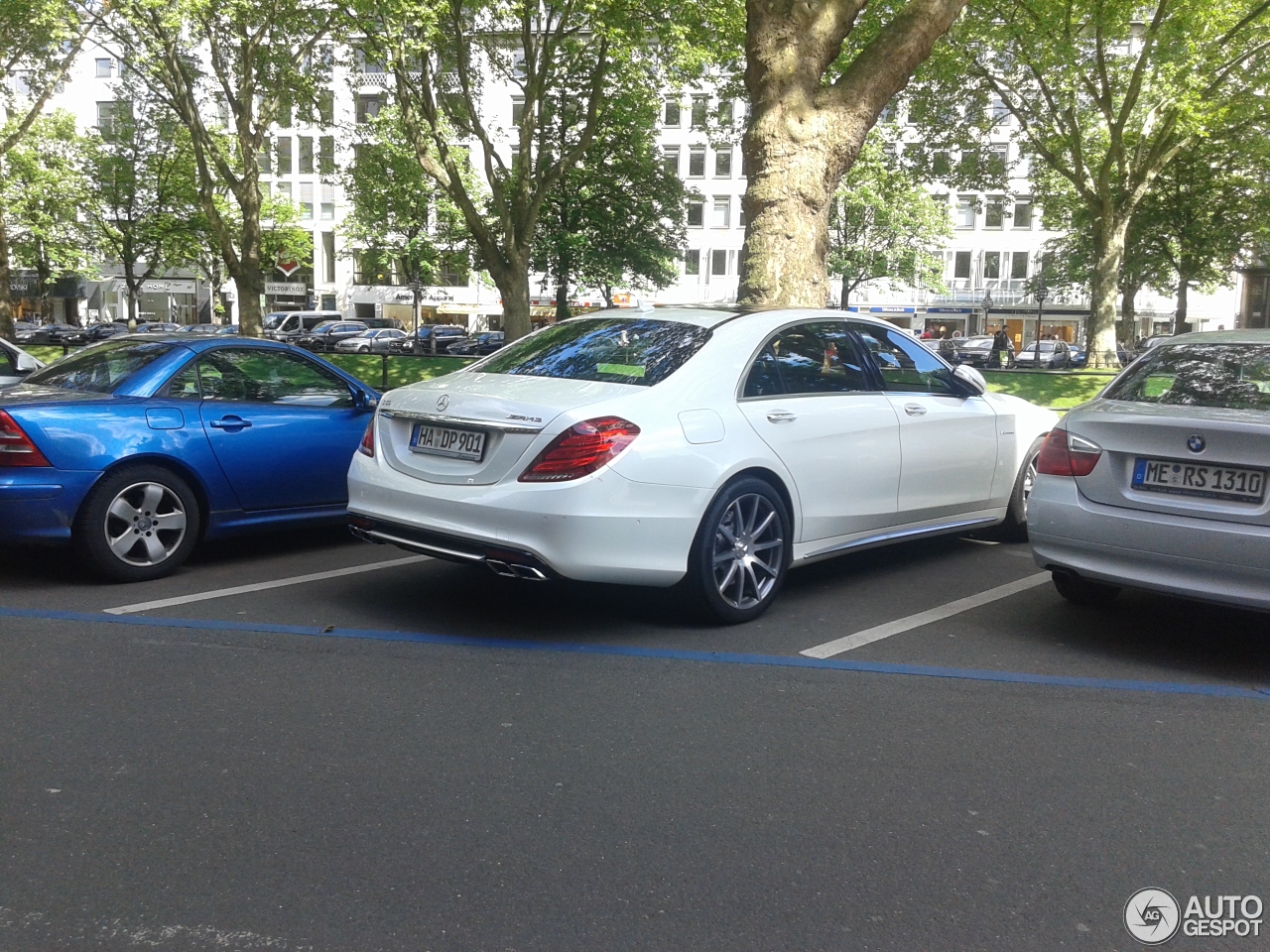 Mercedes-Benz S 63 AMG V222