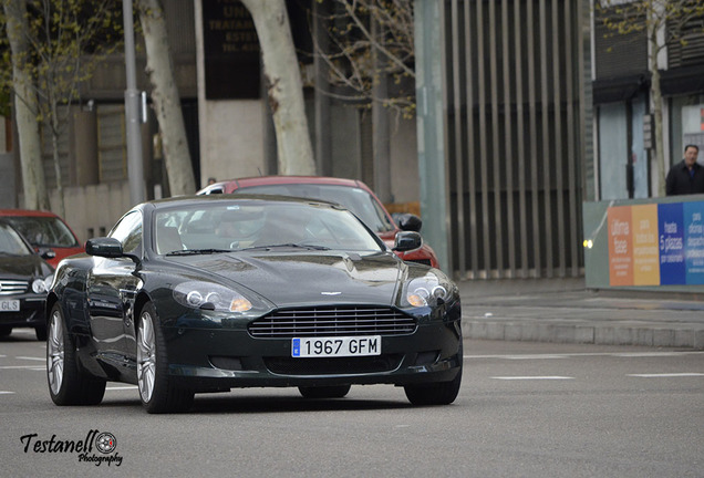 Aston Martin DB9