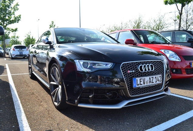 Audi RS5 B8 2012