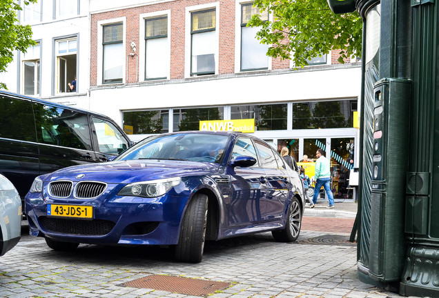 BMW M5 E60 2005