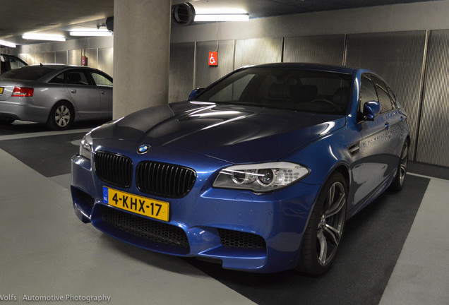 BMW M5 F10 2011