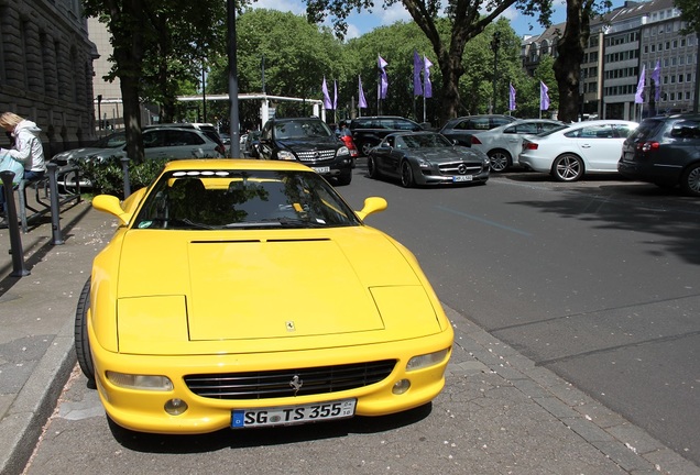 Ferrari F355 GTS