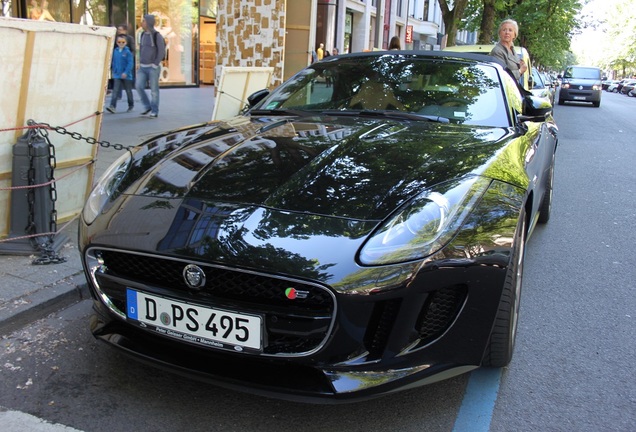 Jaguar F-TYPE S V8 Convertible