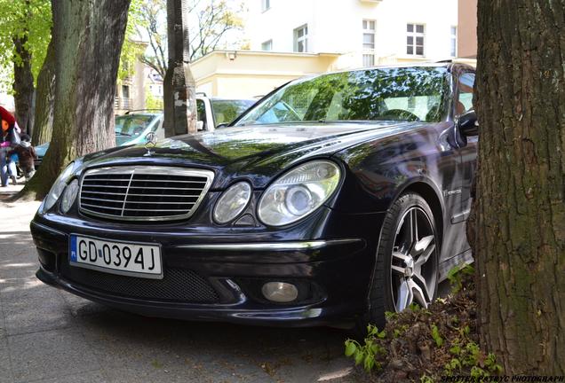 Mercedes-Benz E 55 AMG