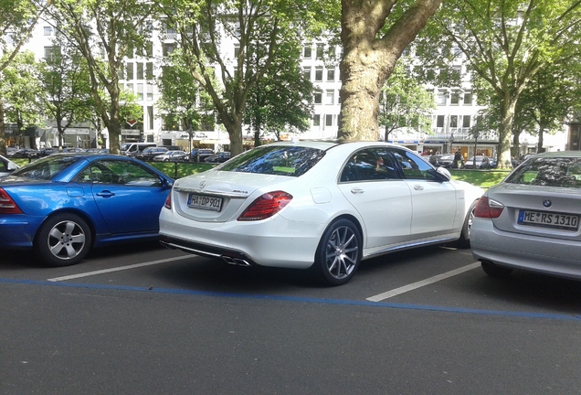 Mercedes-Benz S 63 AMG V222