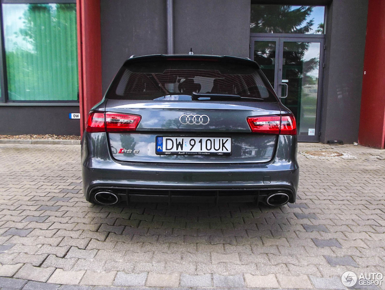 Audi RS6 Avant C7