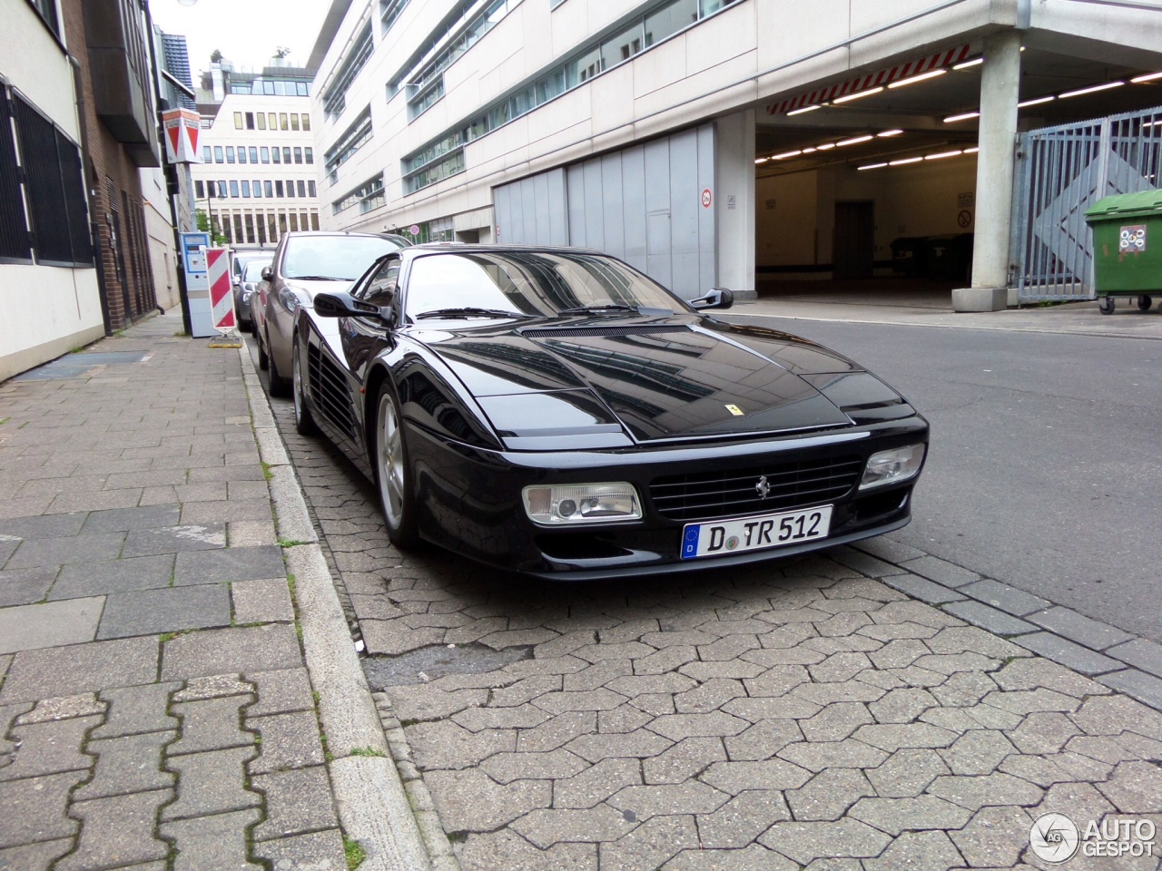 Ferrari 512 TR