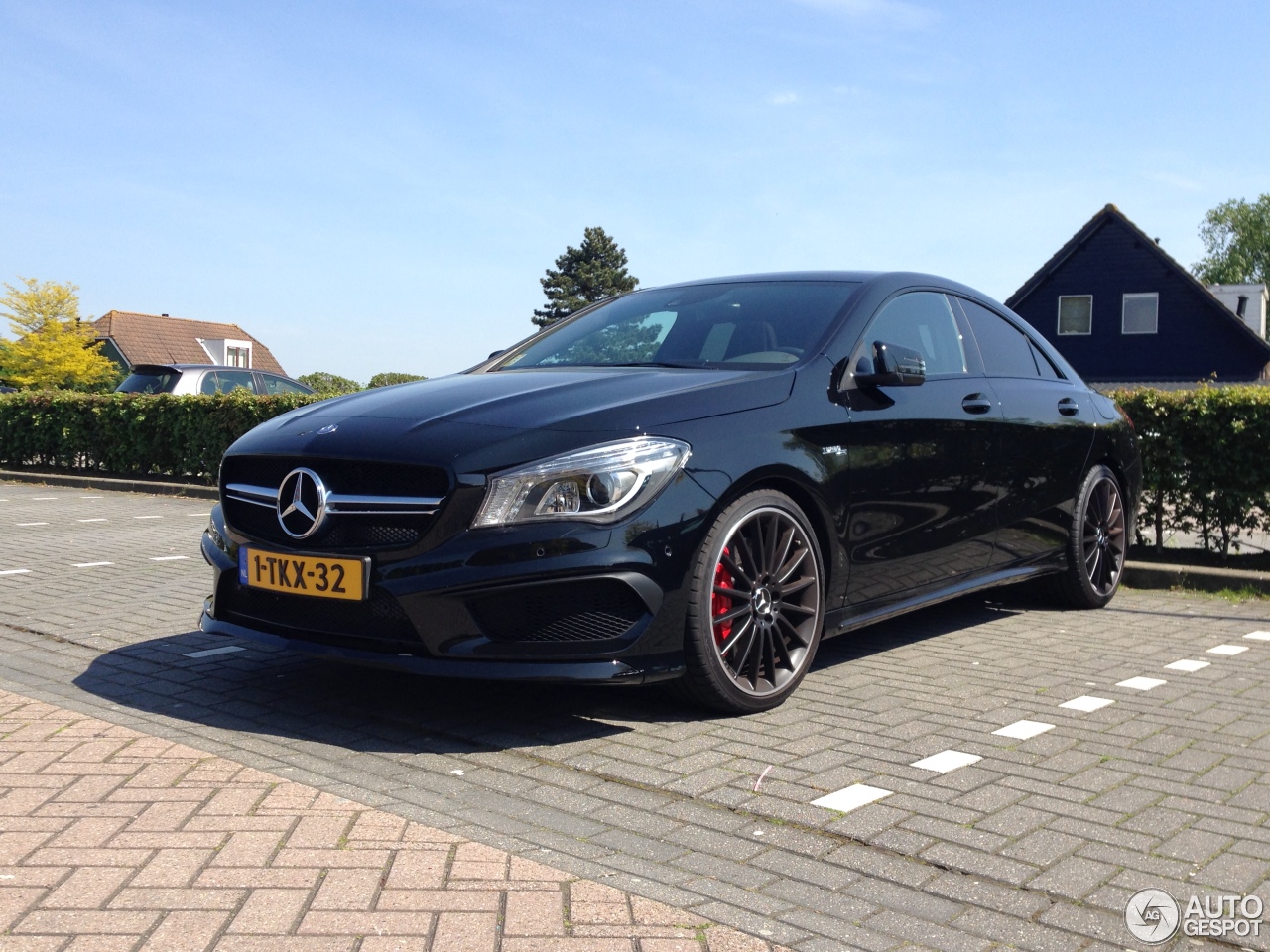 Mercedes-Benz CLA 45 AMG C117