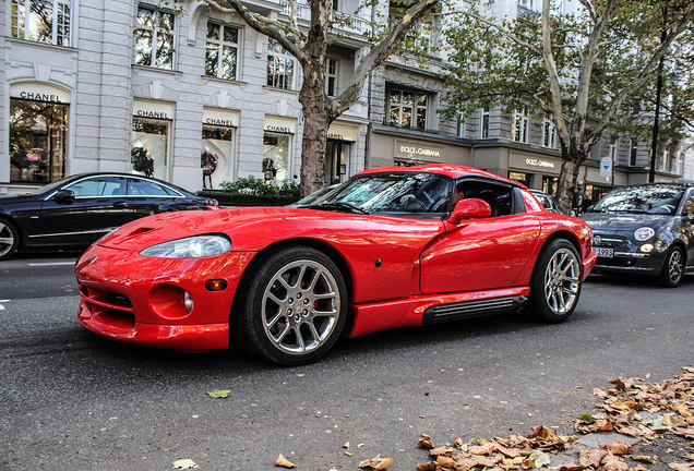 Dodge Viper RT/10 1996