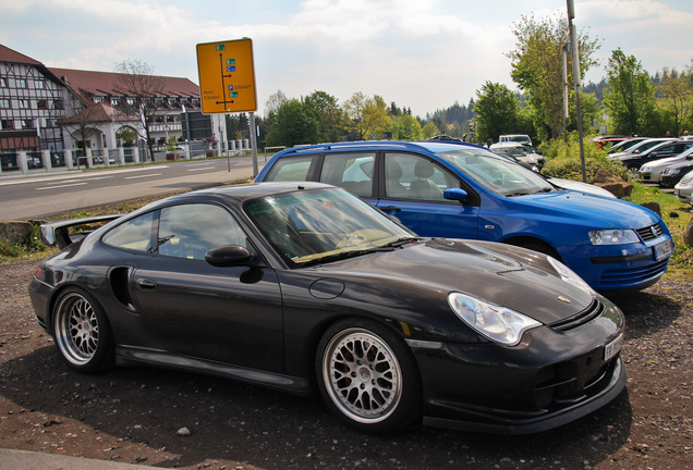 Porsche 996 Turbo