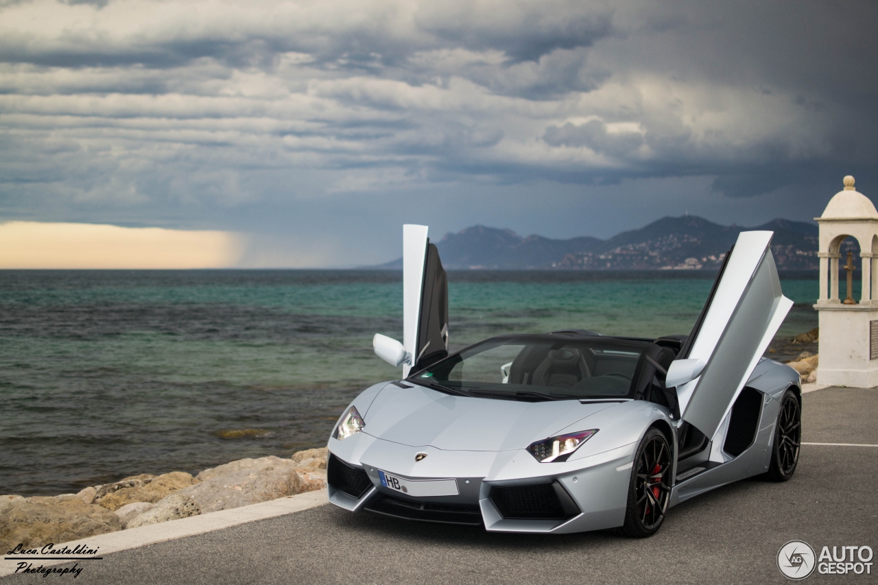 Lamborghini Aventador LP700-4 Roadster