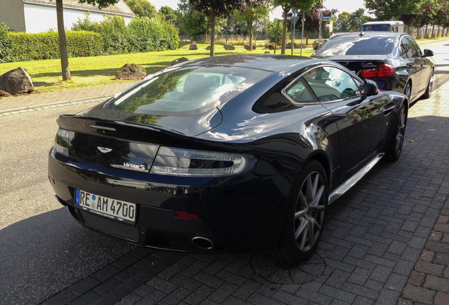 Aston Martin V8 Vantage S