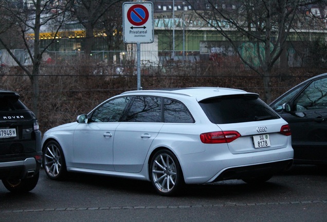 Audi RS4 Avant B8