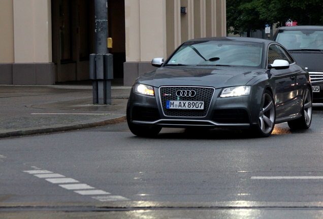 Audi RS5 8T