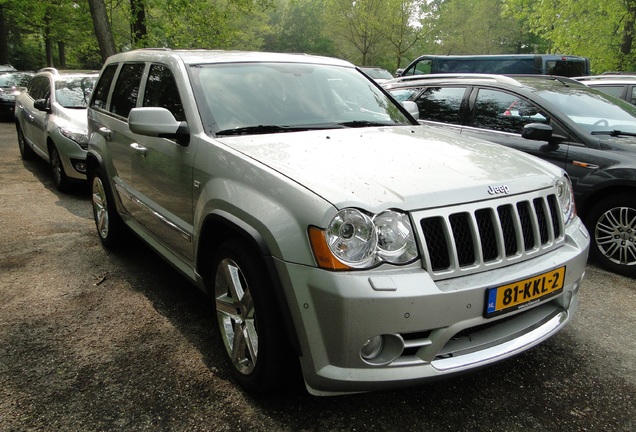 Jeep Grand Cherokee SRT-8 2005