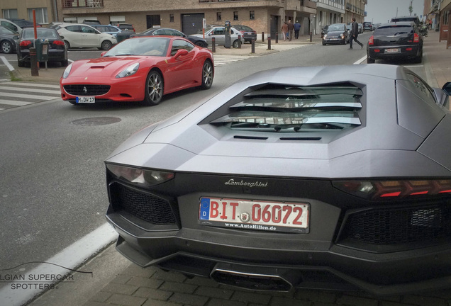 Lamborghini Aventador LP700-4