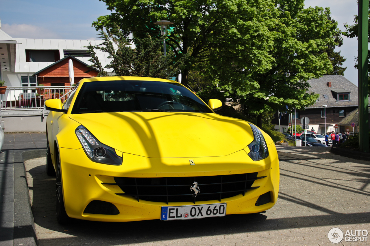 Ferrari FF