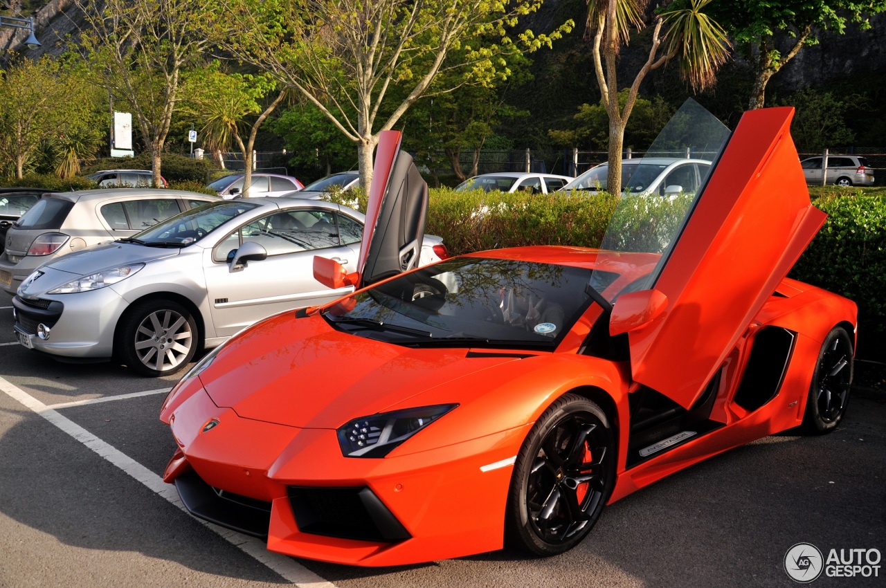 Lamborghini Aventador LP700-4