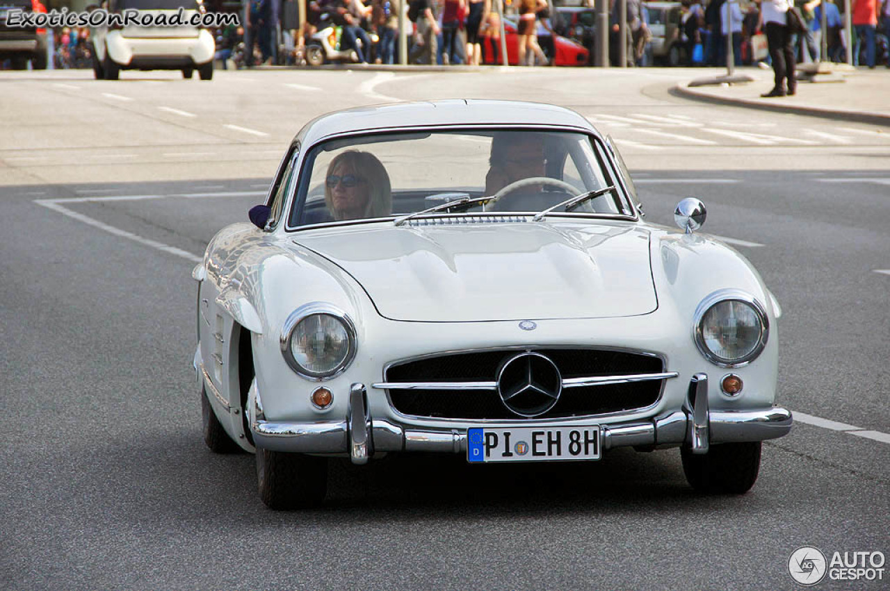 Mercedes-Benz 300SL Gullwing