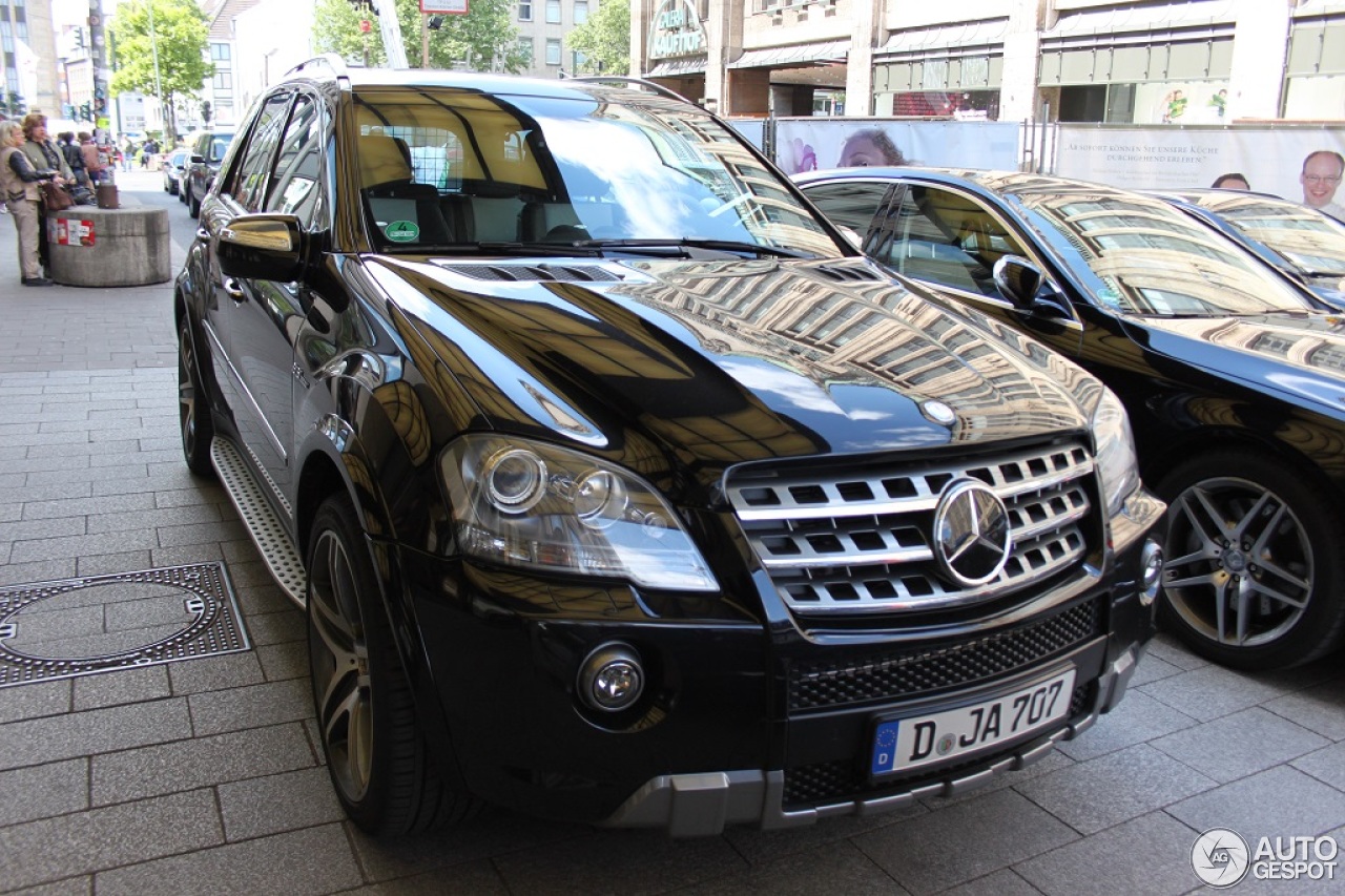 Mercedes-Benz ML 63 AMG 10th Anniversary