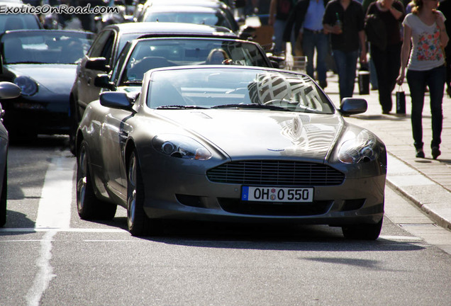 Aston Martin DB9 Volante