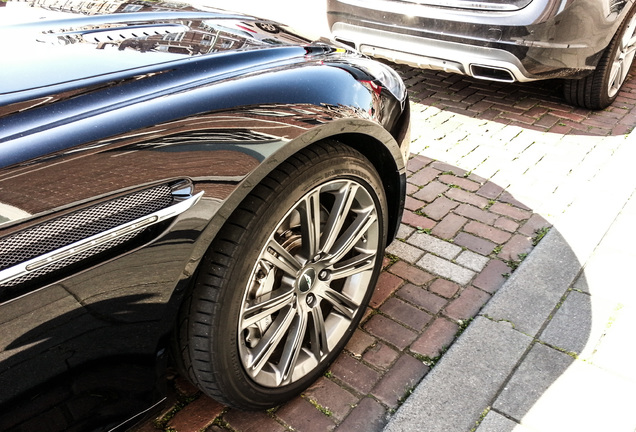 Aston Martin Rapide