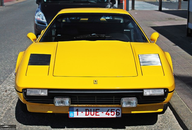 Ferrari 308 GTB Vetroresina