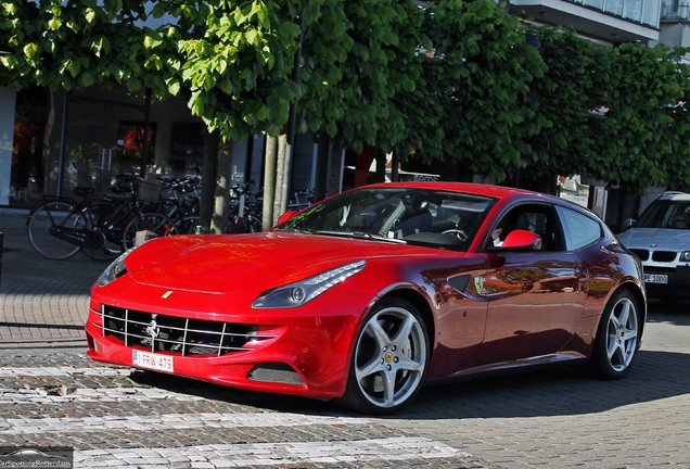 Ferrari FF