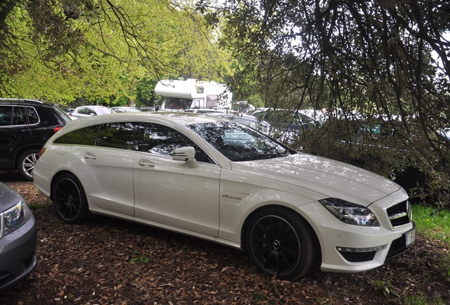 Mercedes-Benz CLS 63 AMG X218 Shooting Brake