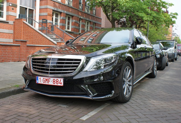 Mercedes-Benz S 63 AMG V222