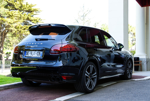 Porsche 958 Cayenne GTS