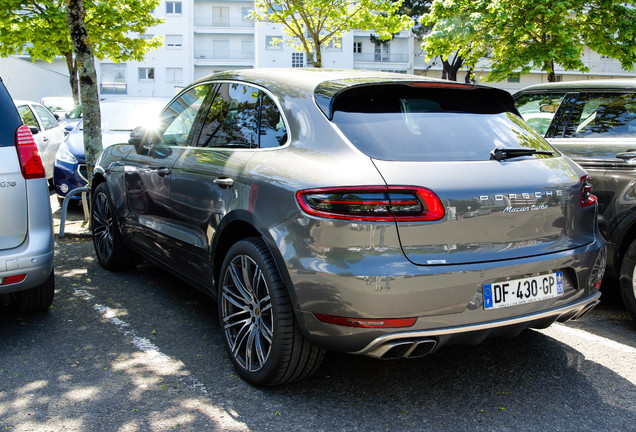 Porsche 95B Macan Turbo