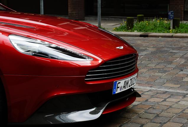 Aston Martin Vanquish 2013