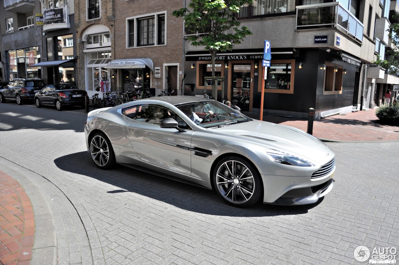 Aston Martin Vanquish 2013