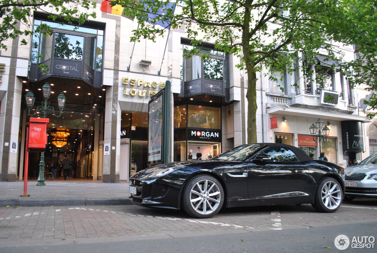 Jaguar F-TYPE S Convertible