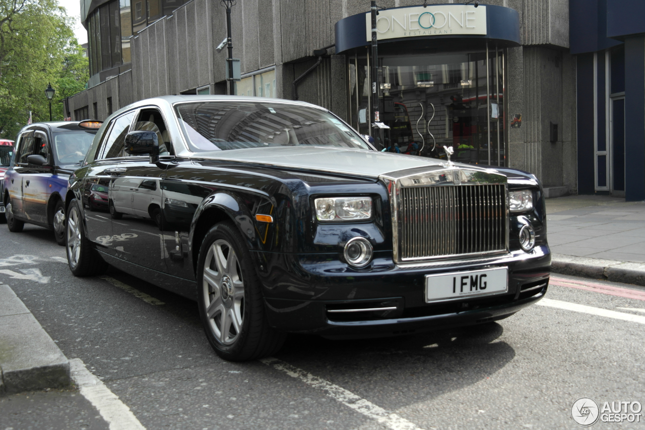 Rolls-Royce Phantom