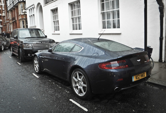 Aston Martin V8 Vantage