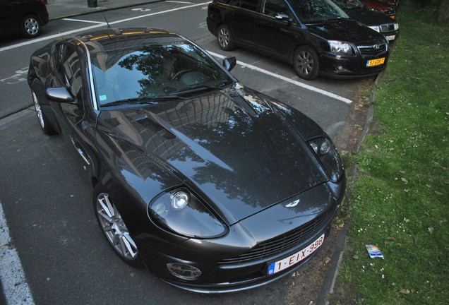 Aston Martin Vanquish S