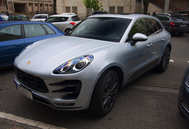 Porsche 95B Macan Turbo