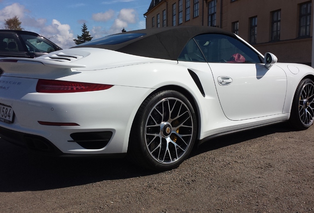 Porsche 991 Turbo S Cabriolet MkI