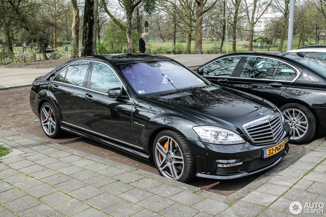 Mercedes-Benz S 63 AMG W221 2011