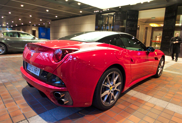 Ferrari California