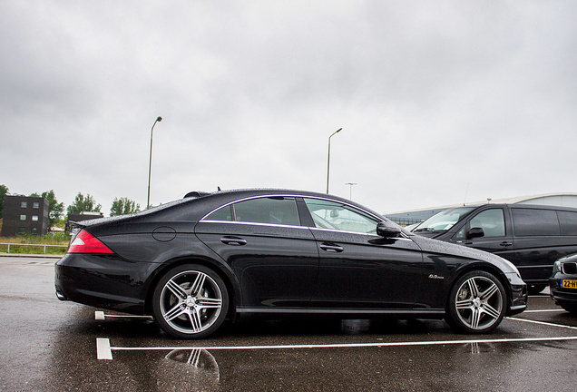 Mercedes-Benz CLS 63 AMG C219 2008