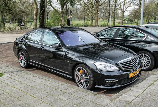 Mercedes-Benz S 63 AMG W221 2011