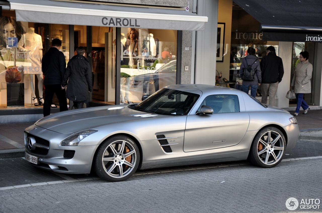 Mercedes-Benz SLS AMG